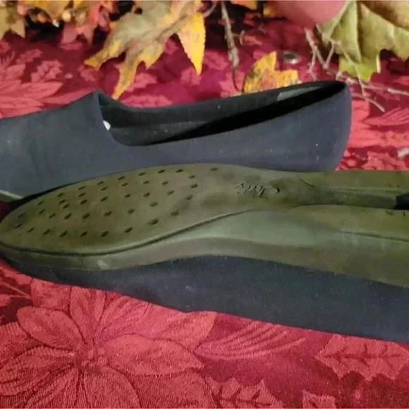 Selby  Active Flex Suede Slip On Flat Loafers - Picture 2 of 5